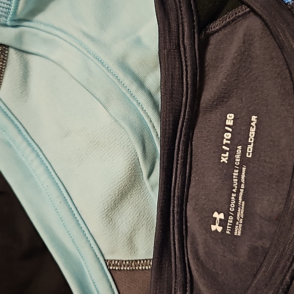 NWOT cold gear shirt - Picture 4 of 4